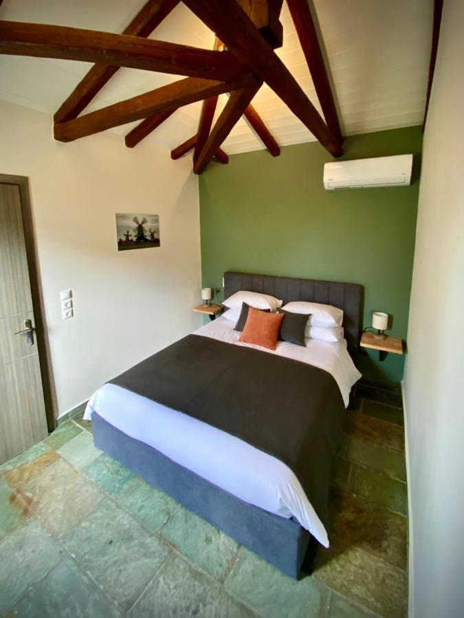 Villa Hylas Luxury Bed & Breakfast Kilada Exterior photo
